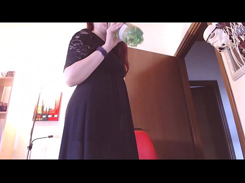 ❤️ Submisívna otrokyňa, ktorá miluje špinavé a šťavnaté nohavičky, je po zhliadnutí tohto videa nútená masturbovať! Ruské porno na nás sk.storestarbucks.top ️❤